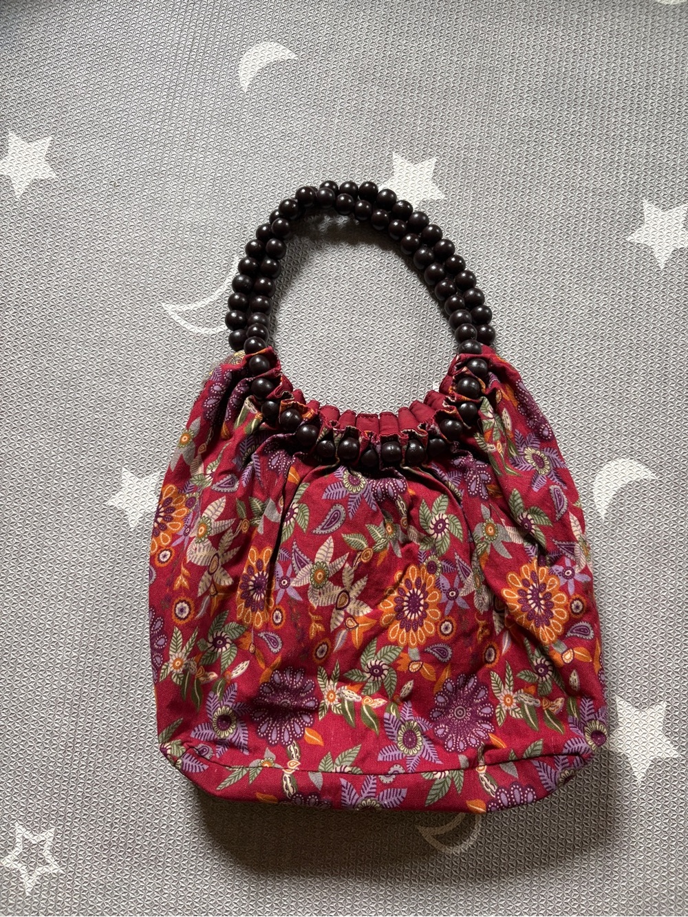 Floral Beaded-Handle Hobo Bag in Burgundy